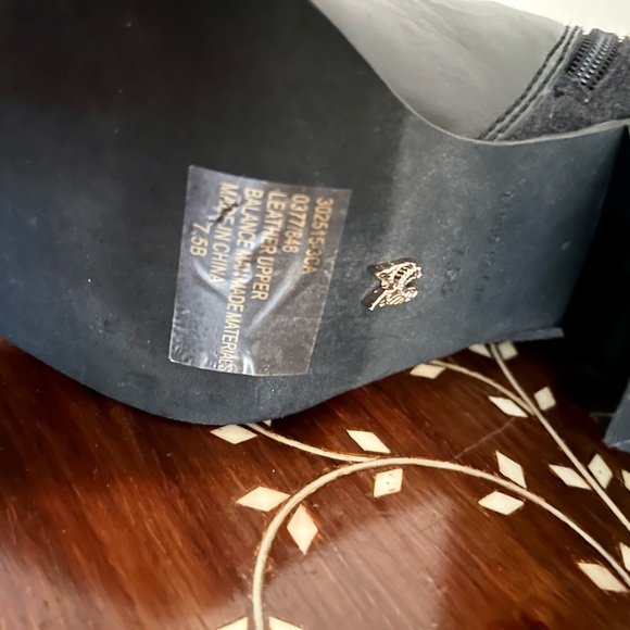 Victoria Secret Booties - Picture 3 of 6